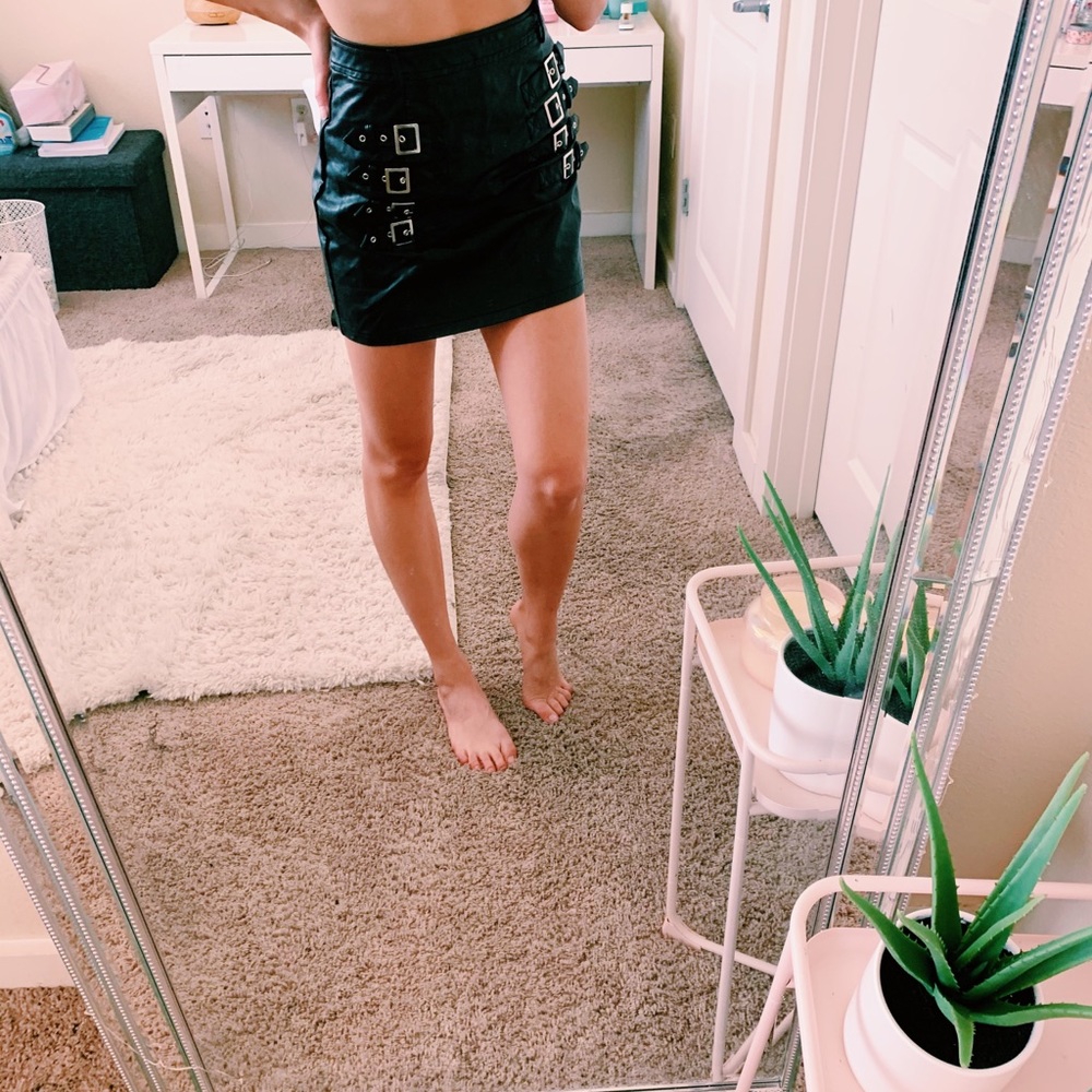 Black Buckle  Skirt